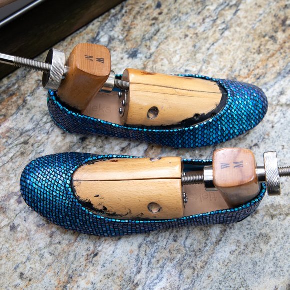 New Hand-Painted Color-shifting Tieks - Picture 10 of 12